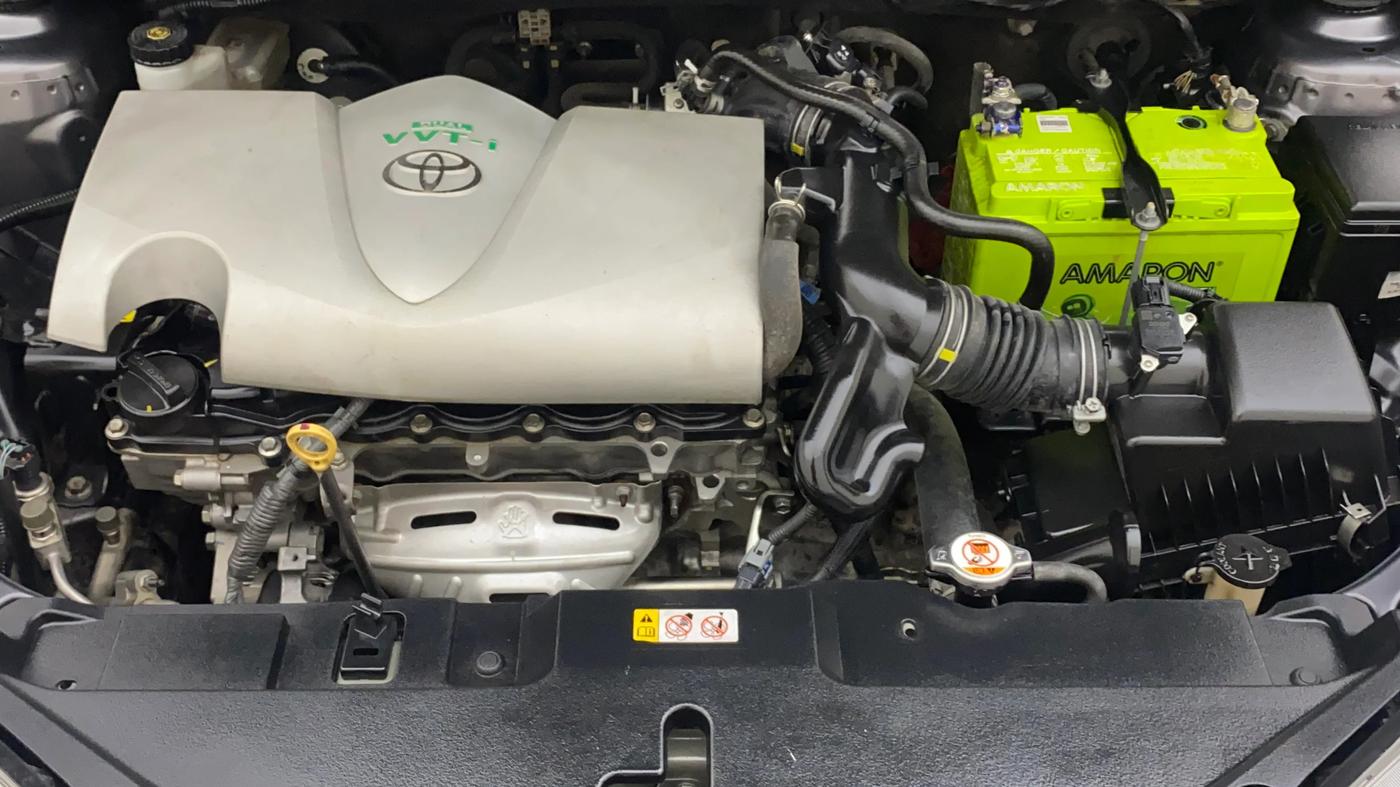 2019 Toyota YARIS J CVT, Petrol, Automatic, 60,978 km, Engine View