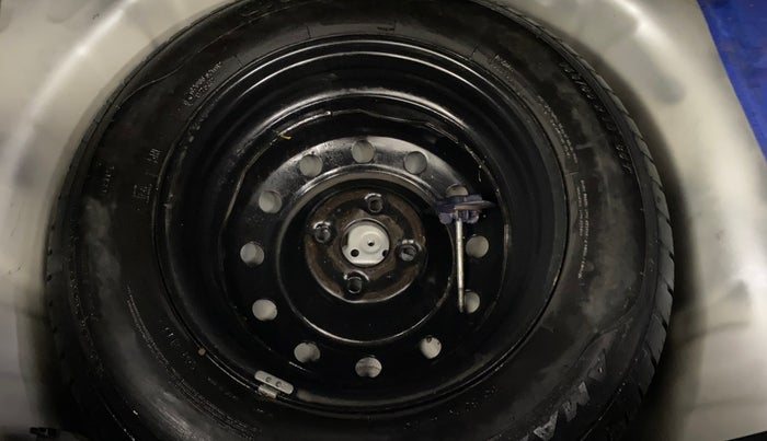 2020 Maruti Swift VXI AMT, Petrol, Automatic, 42,135 km, Spare Tyre