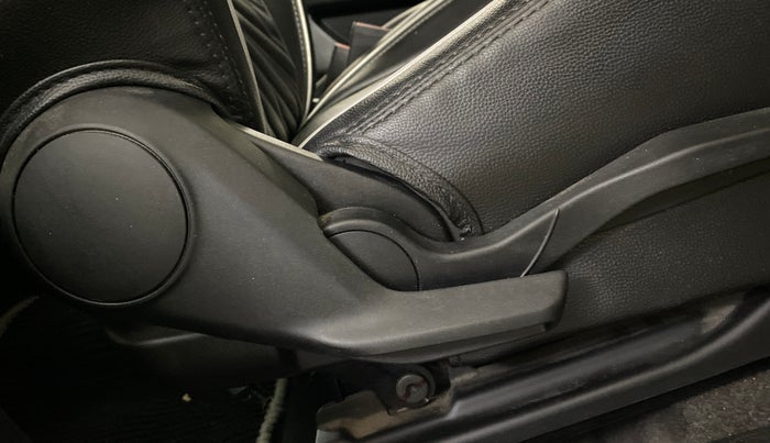 2020 Maruti Swift VXI AMT, Petrol, Automatic, 42,135 km, Driver Side Adjustment Panel