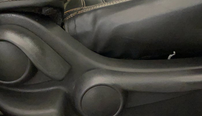 2016 Nissan Micra XV CVT, Petrol, Automatic, 58,477 km, Driver Side Adjustment Panel