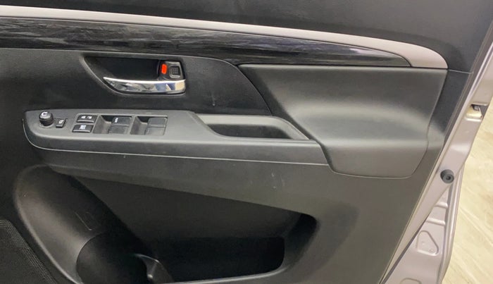 2021 Maruti XL6 ALPHA AT, Petrol, Automatic, 35,322 km, Driver Side Door Panels Control