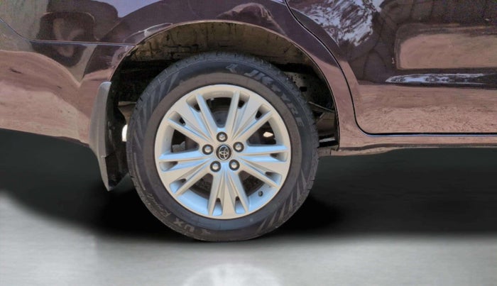 2019 Toyota Innova Crysta 2.8 ZX AT 7 STR, Diesel, Automatic, 1,48,526 km, Right Rear Wheel