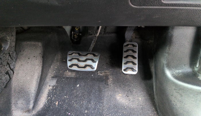 2019 Toyota Innova Crysta 2.8 ZX AT 7 STR, Diesel, Automatic, 1,48,526 km, Pedals