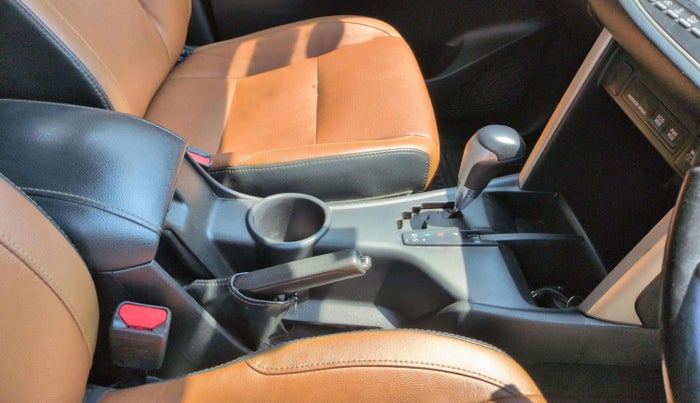 2019 Toyota Innova Crysta 2.8 ZX AT 7 STR, Diesel, Automatic, 1,48,526 km, Gear Lever