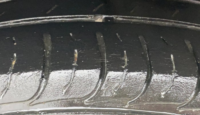 2022 KIA SELTOS HTK 1.5 PETROL, Petrol, Manual, 43,539 km, Right Rear Tyre Tread