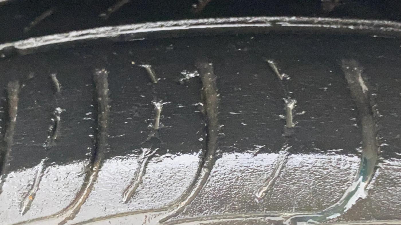 2022 KIA SELTOS HTK 1.5 PETROL, Petrol, Manual, 43,539 km, Right Front Tyre Tread