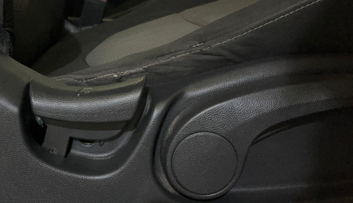 2015 Hyundai Creta SX PLUS 1.6 PETROL, Petrol, Manual, 1,00,773 km, Driver Side Adjustment Panel