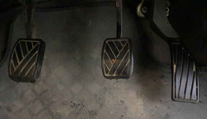 2017 Maruti Swift Dzire VXI (O), Petrol, Manual, 93,016 km, Pedals