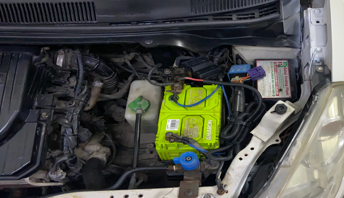 2016 Maruti Ritz LXI, CNG, Manual, 92,038 km, Engine View - Left