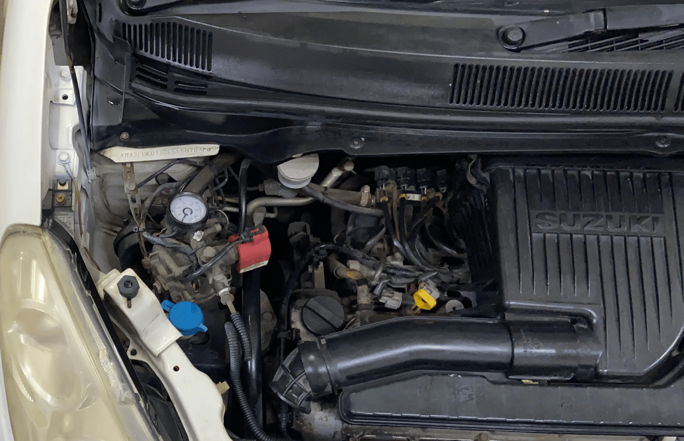2016 Maruti Ritz LXI, CNG, Manual, 92,038 km, Engine View - Right