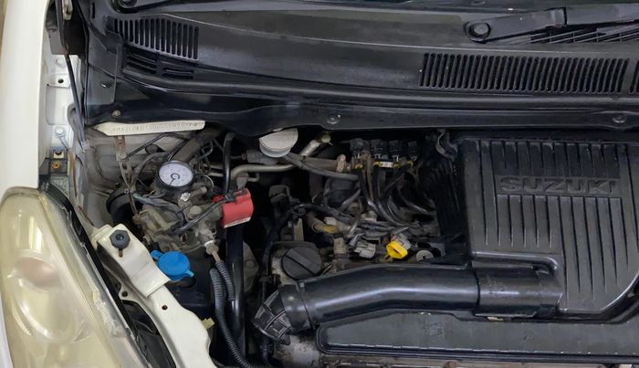 2016 Maruti Ritz LXI, CNG, Manual, 92,038 km, Engine View - Right