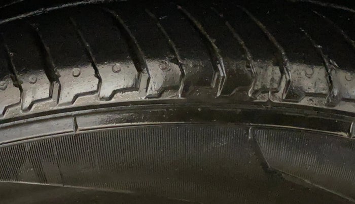 2019 Honda WR-V 1.2L I-VTEC S MT, Petrol, Manual, 98,167 km, Right Front Tyre Tread