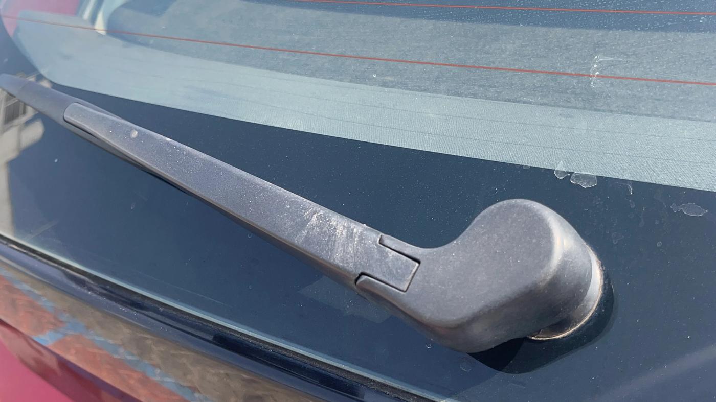 2021 Tata ALTROZ XZ PETROL, Petrol, Manual, 94,303 km, Rear Wiper