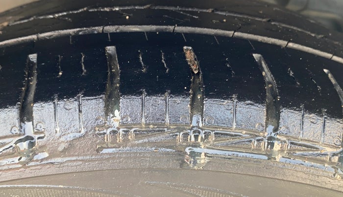 2022 Tata TIGOR XZ PETROL, CNG, Manual, 52,247 km, Right Rear Tyre Tread