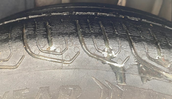 2022 Tata TIGOR XZ PETROL, CNG, Manual, 52,247 km, Left Rear Tyre Tread