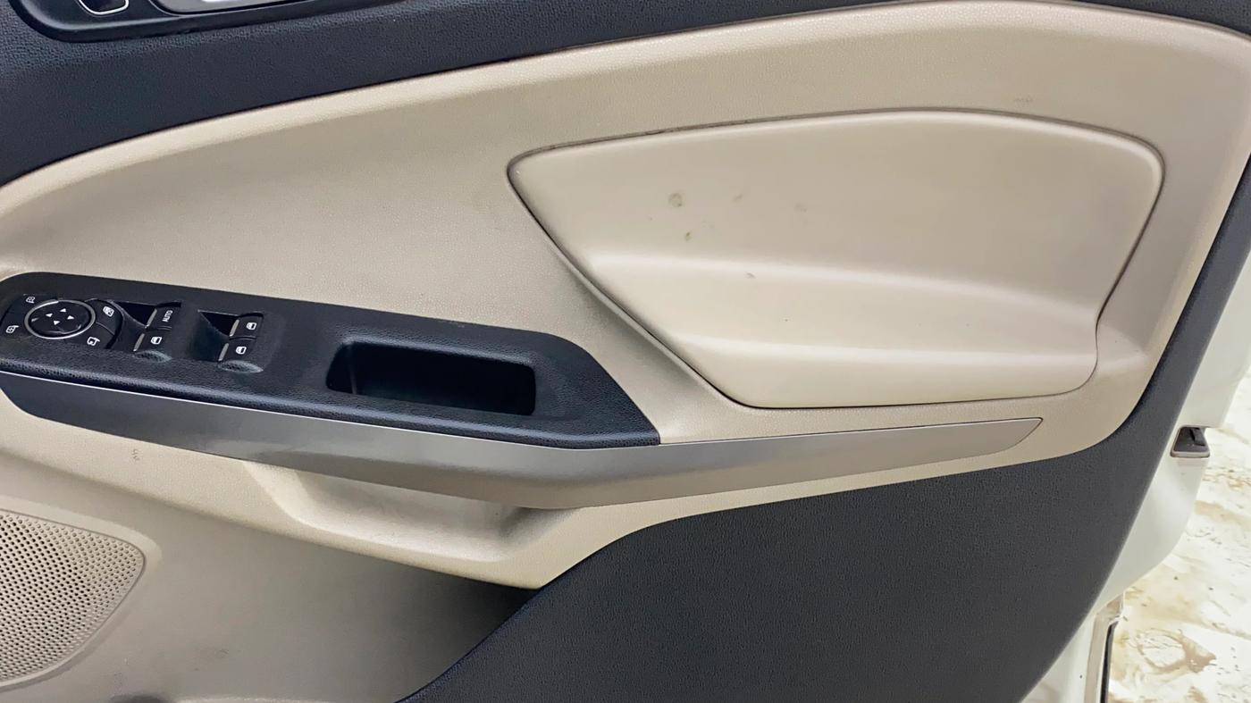 2020 Ford Ecosport TITANIUM 1.5L DIESEL, Diesel, Manual, 1,07,784 km, Driver Side Door Panels Control