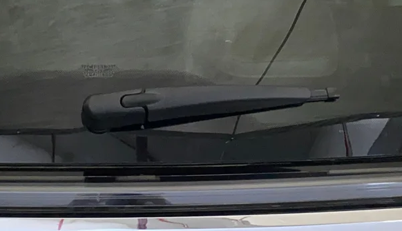 2022 Jeep MERIDIAN LIMITED (O) 4X4 AT, Diesel, Automatic, 36,602 km, Rear Wiper