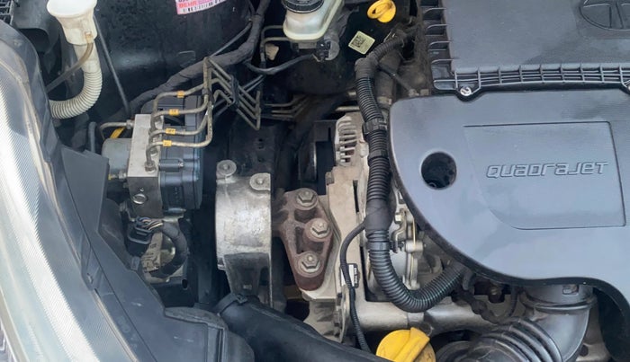 2015 Tata Zest XT 90PS DIESEL, Diesel, Manual, 73,618 km, Engine View - Right