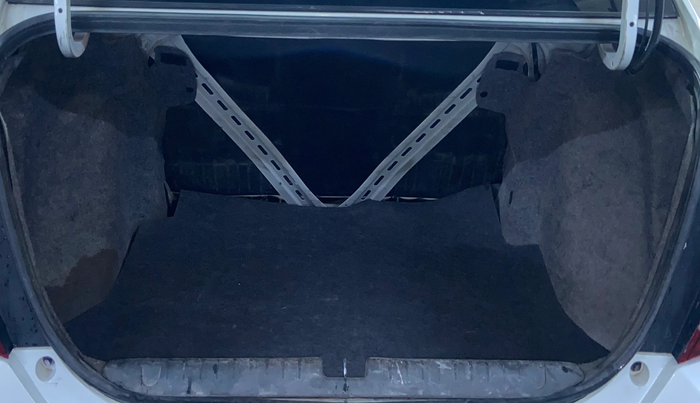 2021 Honda Amaze 1.2L I-VTEC VX CVT, Petrol, Automatic, 60,605 km, Boot Inside