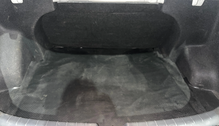 2022 Hyundai AURA SX PLUS 1.2 AMT, Petrol, Automatic, 46,491 km, Boot Inside