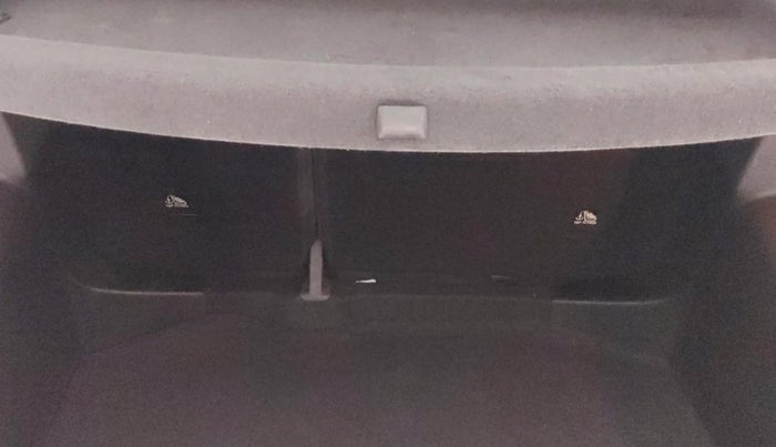 2022 Skoda KUSHAQ STYLE 1.0L TSI AT (6 AIRBAGS), Petrol, Automatic, 39,070 km, Boot Inside