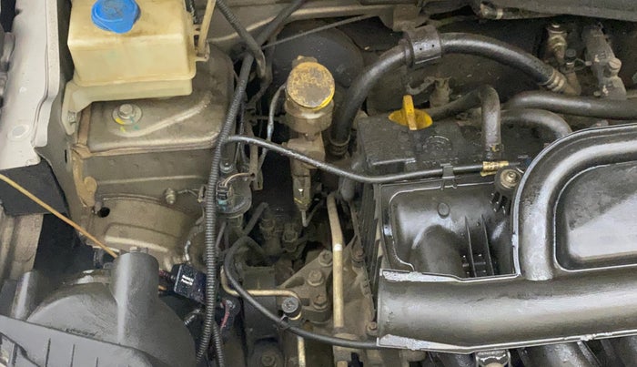 2018 Renault Kwid CLIMBER 1.0 AMT, Petrol, Automatic, 58,890 km, Engine View - Right