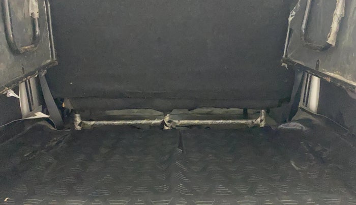 2022 Maruti Eeco 5 STR AC (O), Petrol, Manual, 35,543 km, Boot Inside