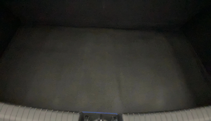 2019 Hyundai Grand i10 MAGNA 1.2 KAPPA VTVT, Petrol, Manual, 83,373 km, Boot Inside