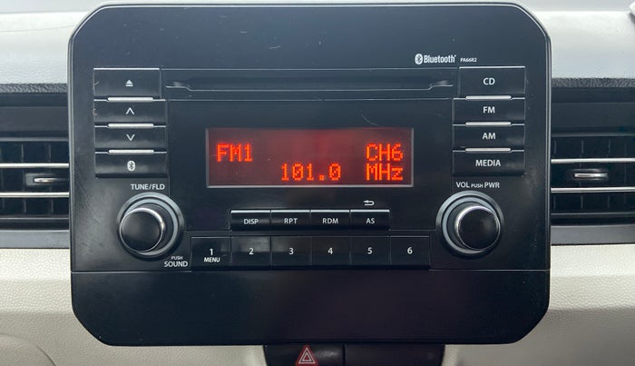 2017 Maruti IGNIS DELTA 1.2 K12, Petrol, Manual, 15,961 km, Infotainment System