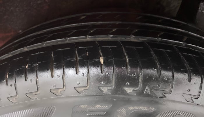 2017 Maruti IGNIS DELTA 1.2 K12, Petrol, Manual, 15,961 km, Left Rear Tyre Tread