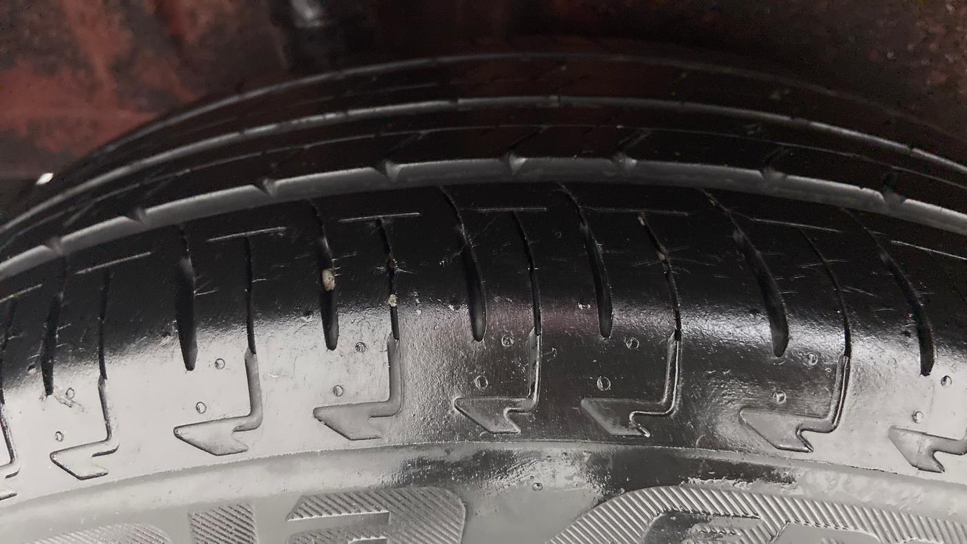 2017 Maruti IGNIS DELTA 1.2 K12, Petrol, Manual, 15,961 km, Right Rear Tyre Tread