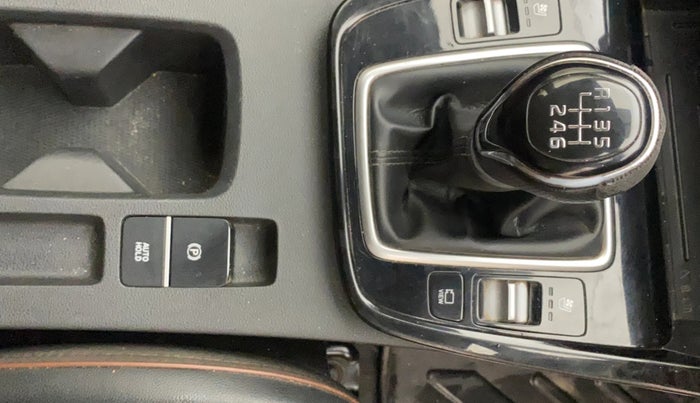 2021 Hyundai ALCAZAR 1.5 SIGNATURE MT 6STR, Diesel, Manual, 1,39,134 km, Gear Lever