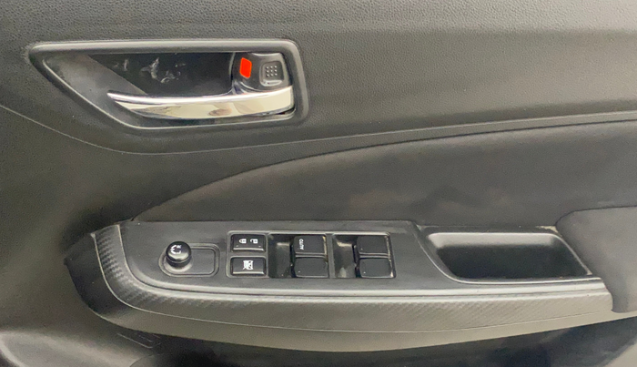 2021 Maruti Swift VXI, Petrol, Manual, 25,384 km, Driver Side Door Panels Control