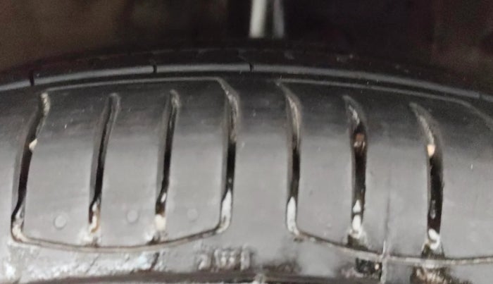 2014 Honda Amaze 1.2L I-VTEC SX, Petrol, Manual, 76,836 km, Right Front Tyre Tread