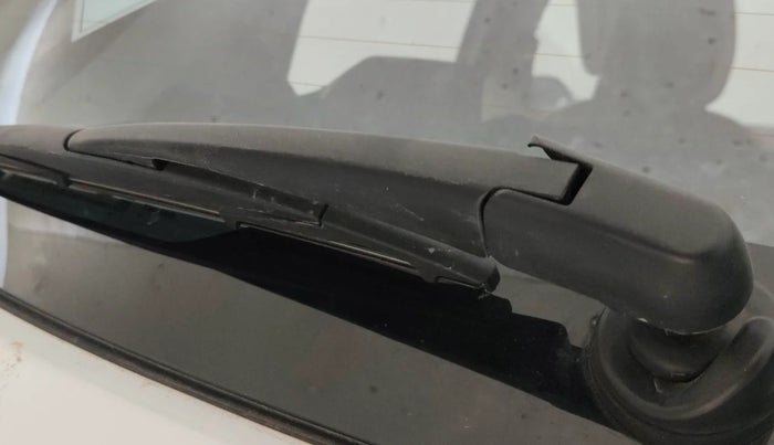 2025 Tata PUNCH Accomplished Plus (S) iCNG, CNG, Manual, 1,574 km, Rear Wiper