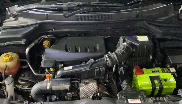 2023 Mahindra XUV300 W8 (O) 1.2 PETROL, Petrol, Manual, 27,501 km, Engine View