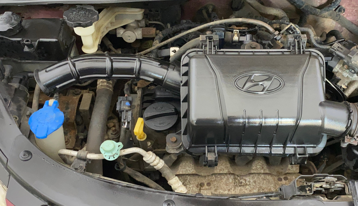 2015 Hyundai i10 SPORTZ 1.1, Petrol, Manual, 31,738 km, Engine View - Right