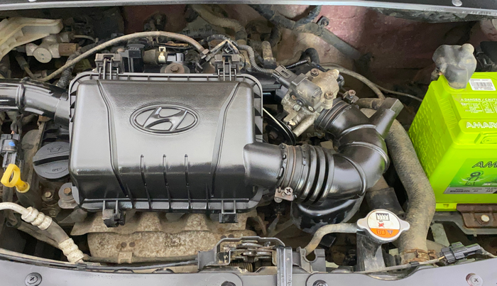 2015 Hyundai i10 SPORTZ 1.1, Petrol, Manual, 31,738 km, Engine View