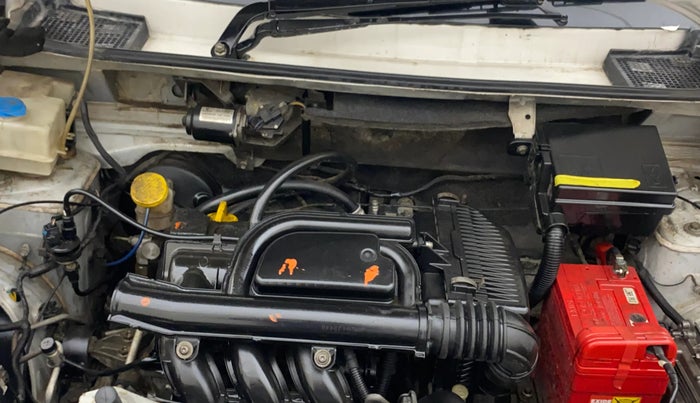 2016 Renault Kwid RXT 1.0 AMT, Petrol, Automatic, 74,586 km, Engine View