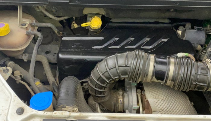 2018 Mahindra MARAZZO M4 8 STR, Diesel, Manual, 84,331 km, Engine View - Right