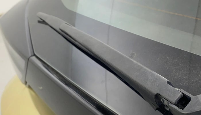 2020 Tata ALTROZ XZ PETROL, Petrol, Manual, 86,809 km, Rear Wiper
