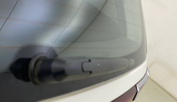 2020 KIA SONET HTX PLUS 1.0 IMT, Petrol, Manual, 22,802 km, Rear Wiper