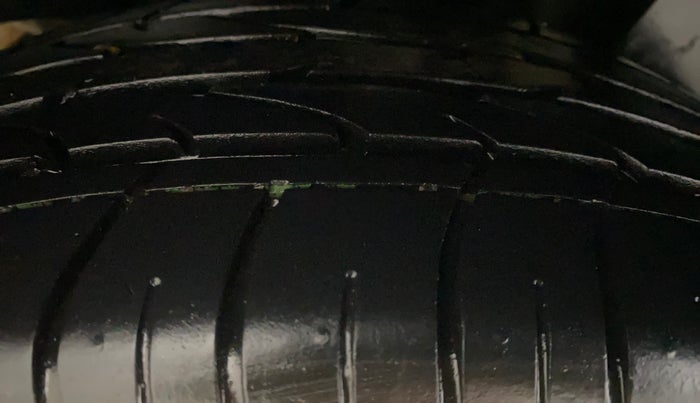 2023 KIA SELTOS HTX 1.5 DIESEL IMT, Diesel, Manual, 70,119 km, Right Rear Tyre Tread