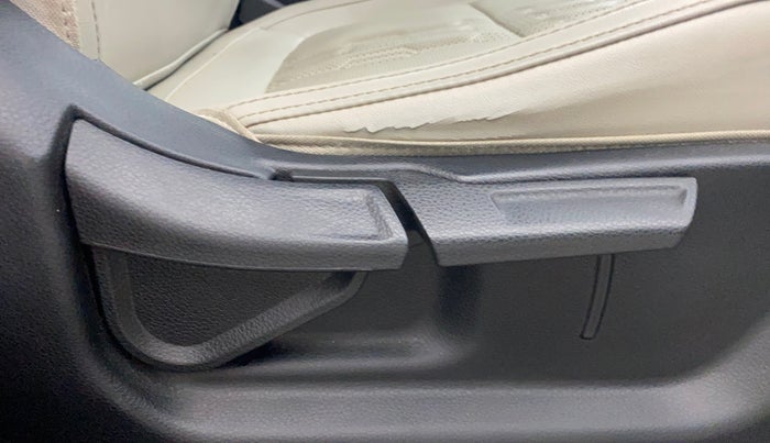 2023 KIA SELTOS HTX 1.5 DIESEL IMT, Diesel, Manual, 70,119 km, Driver Side Adjustment Panel