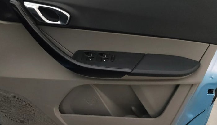 2016 Tata Tiago XZ PETROL, Petrol, Manual, 19,088 km, Driver Side Door Panels Control