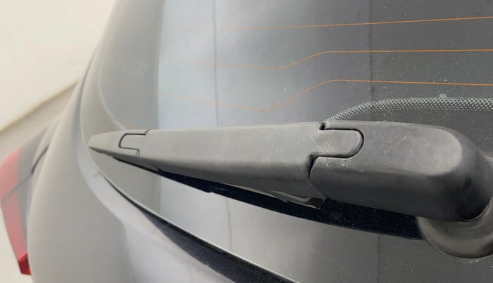 2023 Renault Kiger RXZ TURBO CVT, Petrol, Automatic, 30,767 km, Rear Wiper