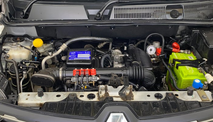 2020 Renault TRIBER RXZ AMT, CNG, Automatic, 89,715 km, Engine View