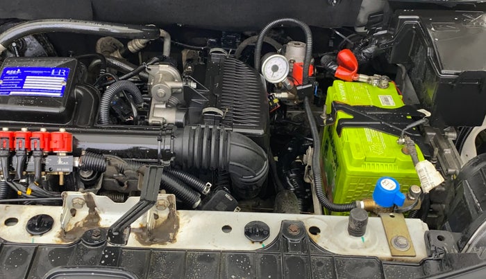 2020 Renault TRIBER RXZ AMT, CNG, Automatic, 89,715 km, Engine View - Left