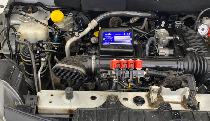 2020 Renault TRIBER RXZ AMT, CNG, Automatic, 89,715 km, Engine View - Right