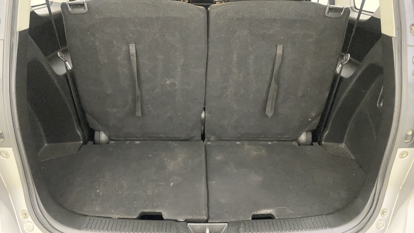 2021 Maruti XL6 ALPHA AT, Petrol, Automatic, 88,174 km, Boot Inside
